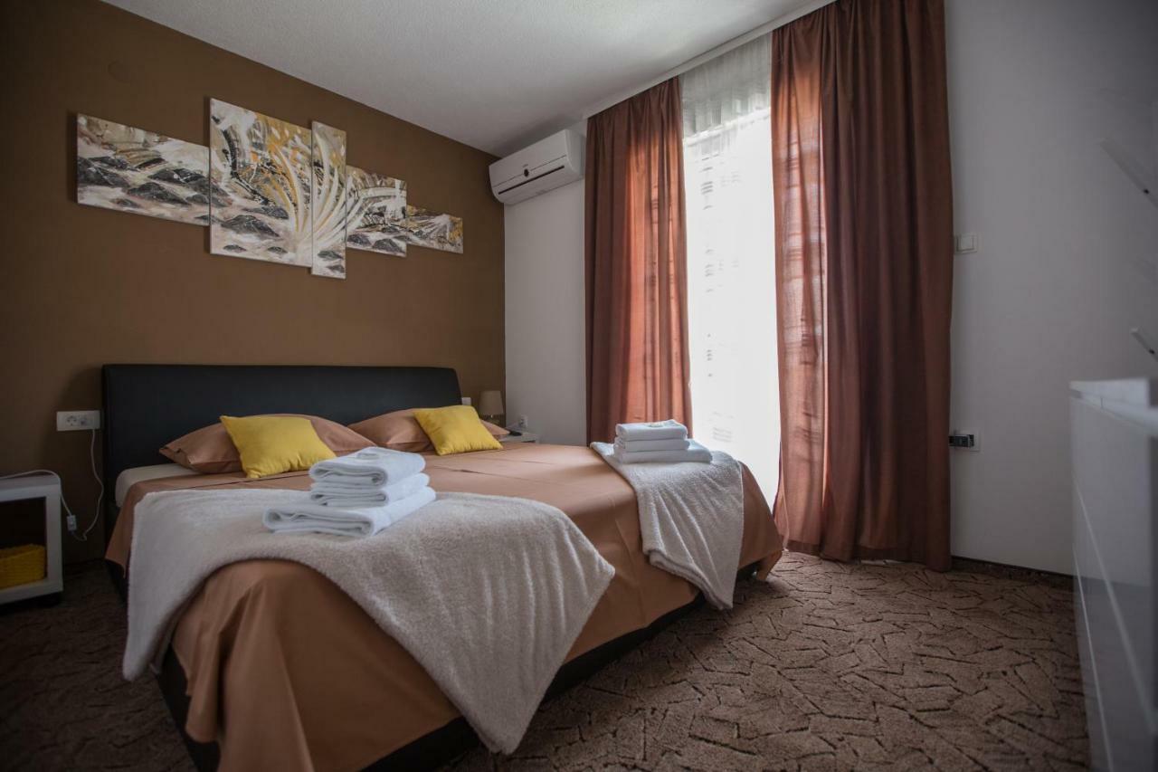 Luxury Apartment With Private Heated Pool Šibenik Dış mekan fotoğraf